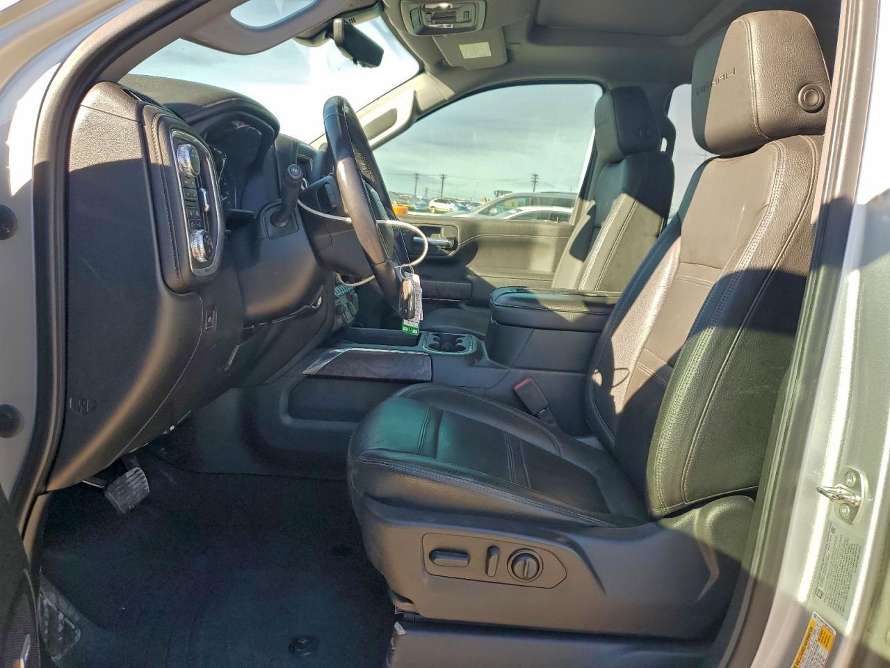 GMC SIERRA