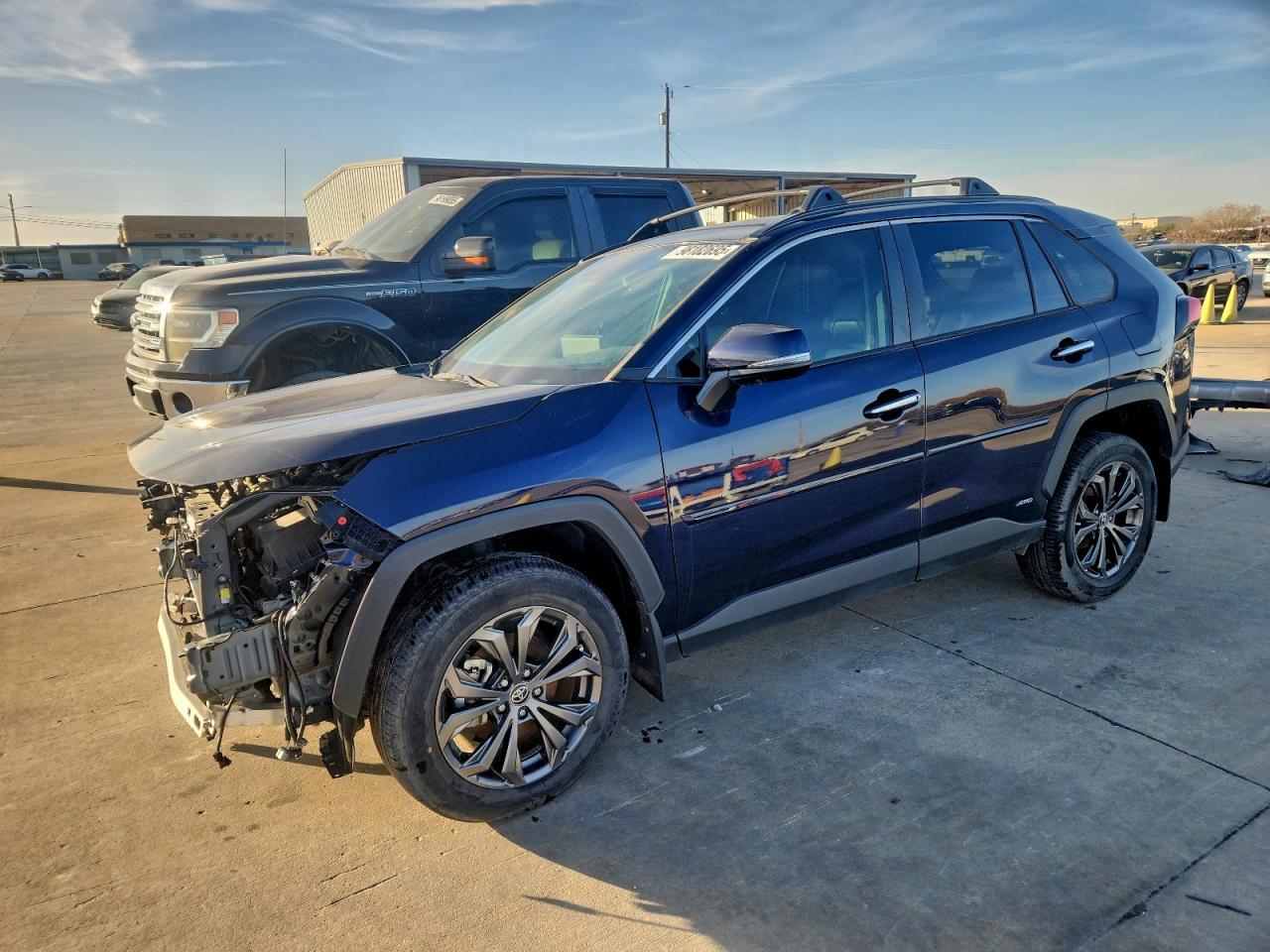 2023 TOYOTA RAV4 HYBRID — фото 1