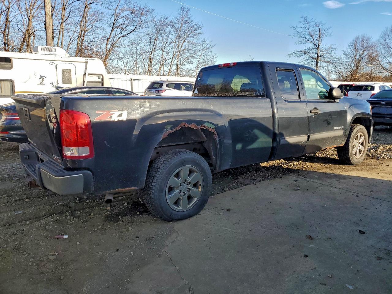 GMC SIERRA