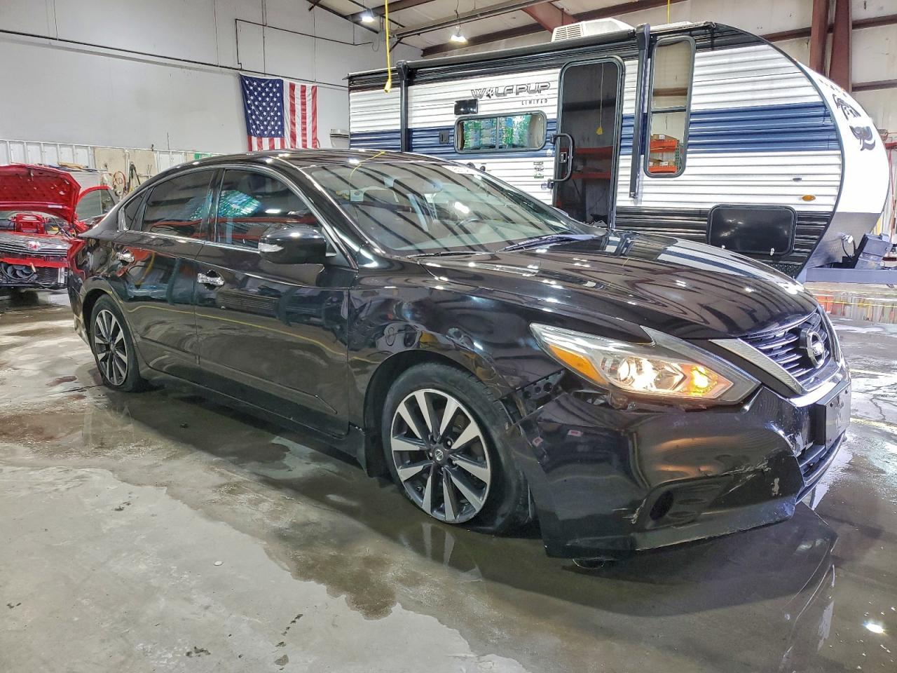 2017 NISSAN ALTIMA — фото 4