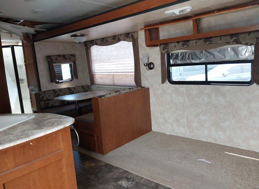 Coachmen By Forest R Catalina Series M-27