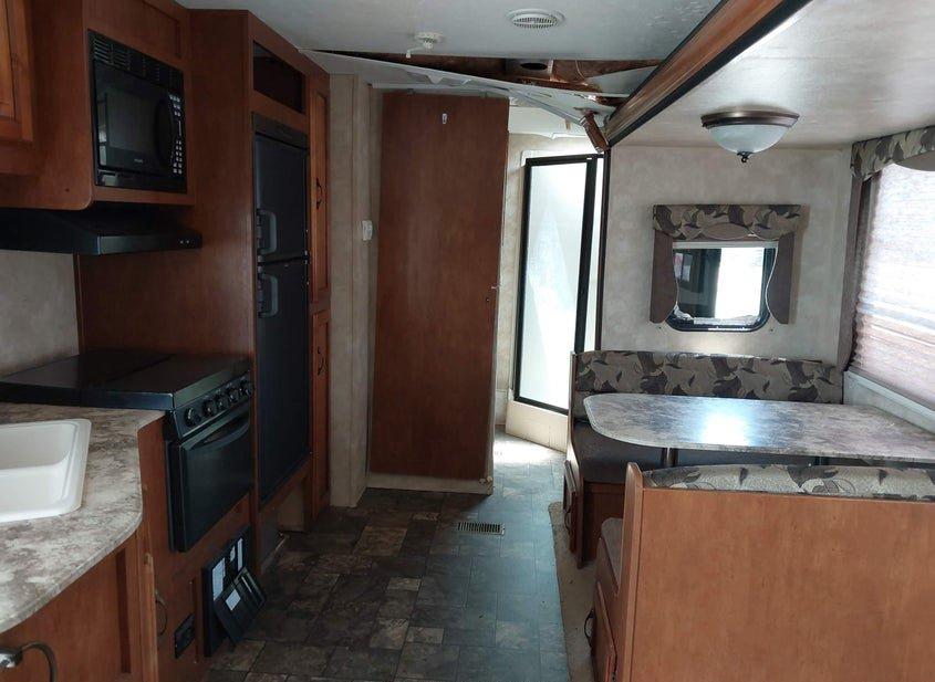 Coachmen By Forest R Catalina Series M-27