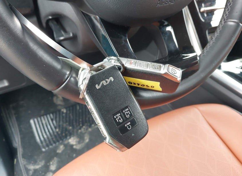 Kia Carnival Mpv