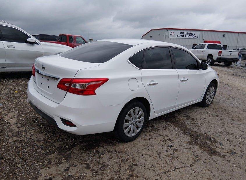 Nissan Sentra