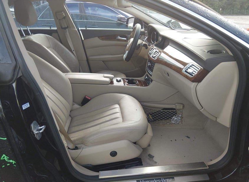 Mercedes-Benz Cls 550