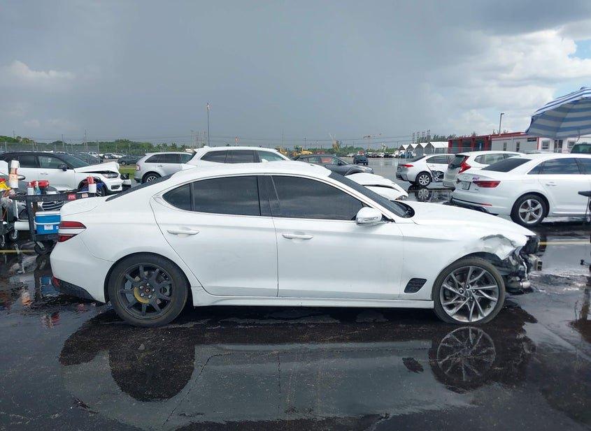 Genesis G70