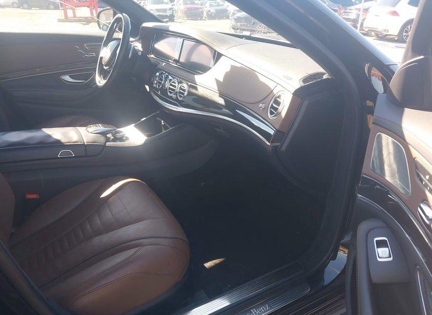 Mercedes-Benz S 550