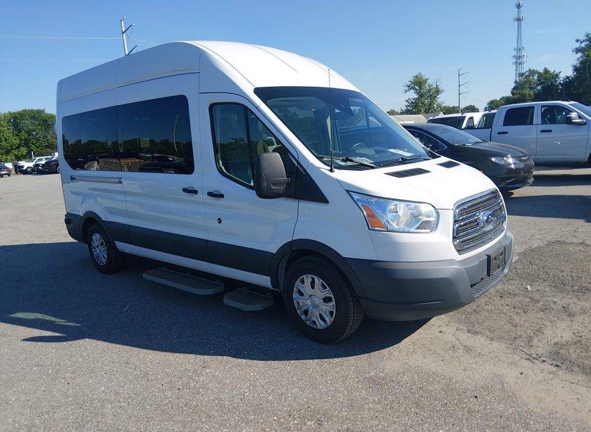 Ford Transit-350
