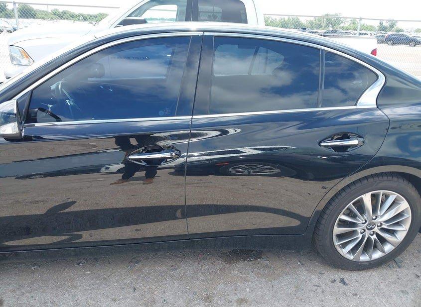 Infiniti Q50