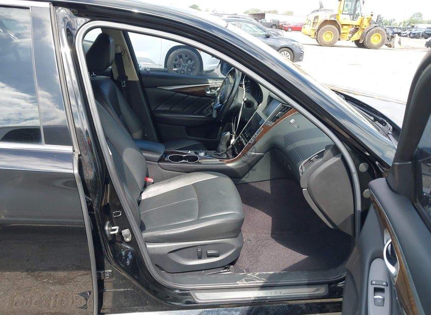 Infiniti Q50
