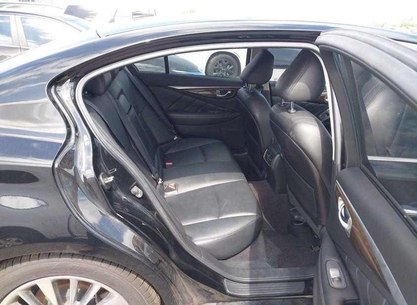 Infiniti Q50
