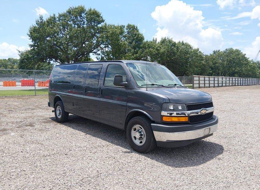 Chevrolet Express 3500