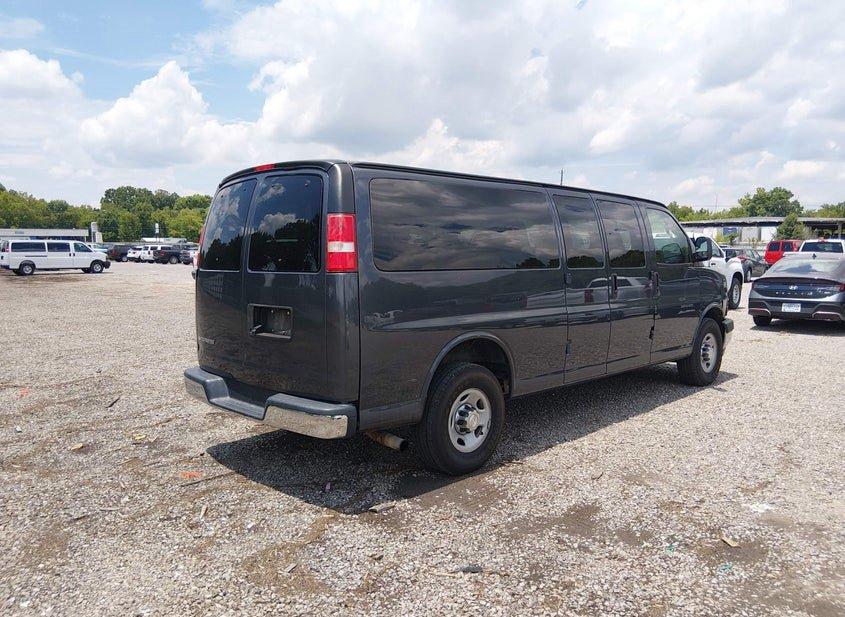 Chevrolet Express 3500