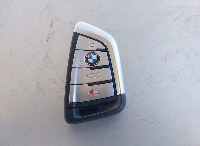 BMW 530E