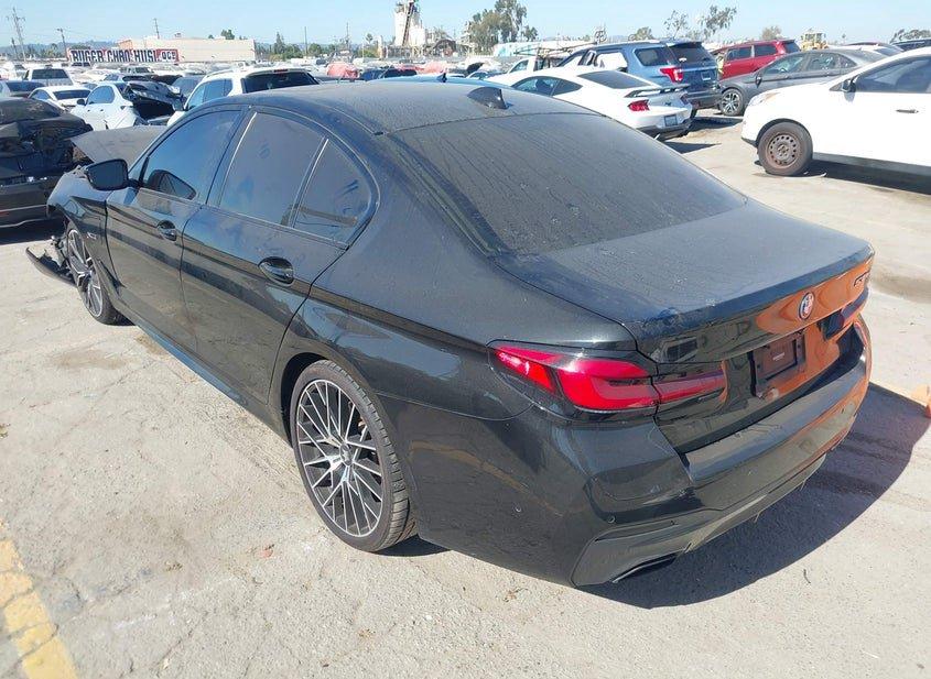 BMW 530E