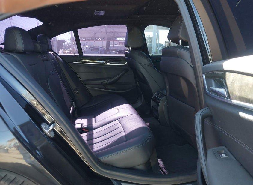 BMW 530E