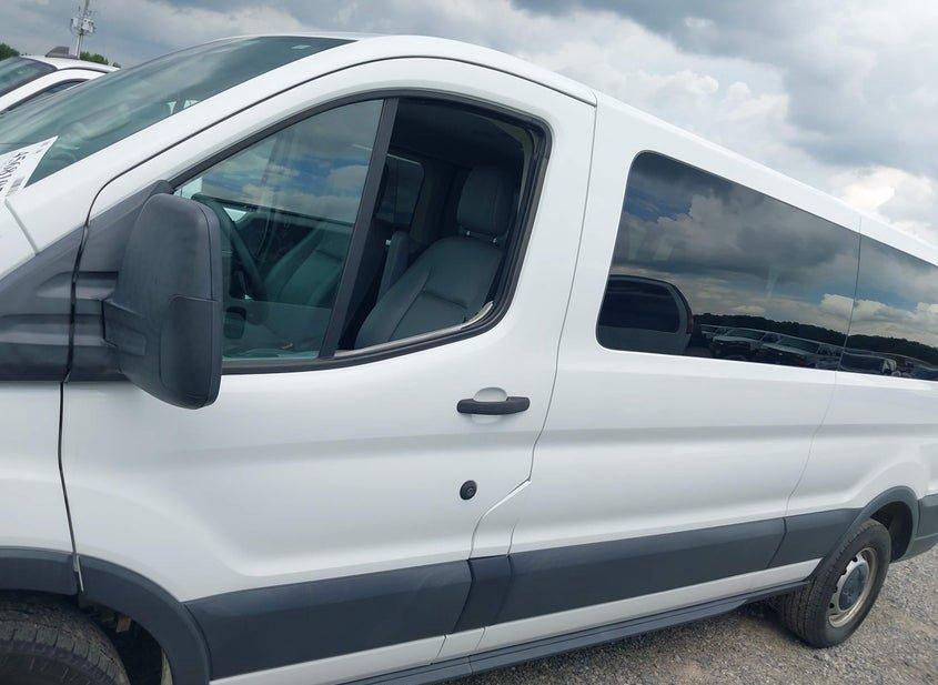 Ford Transit-350