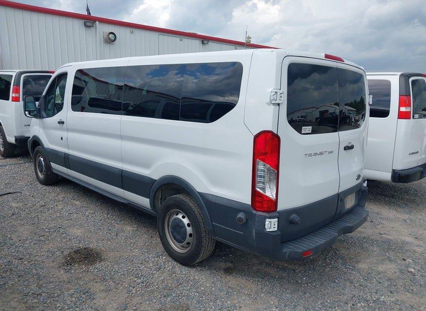 Ford Transit-350