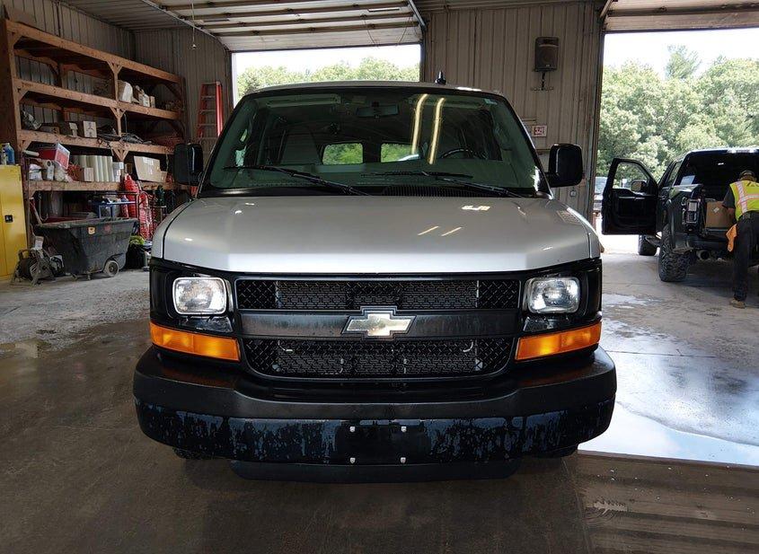 Chevrolet Express 2500