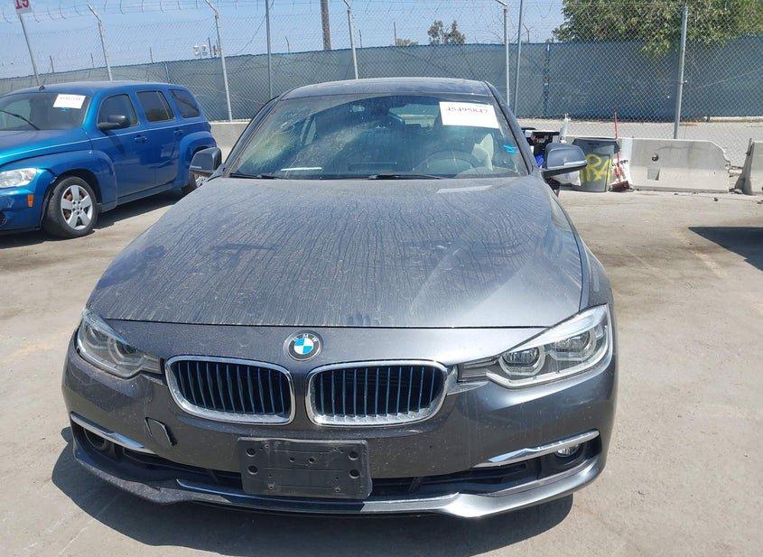 BMW 330E