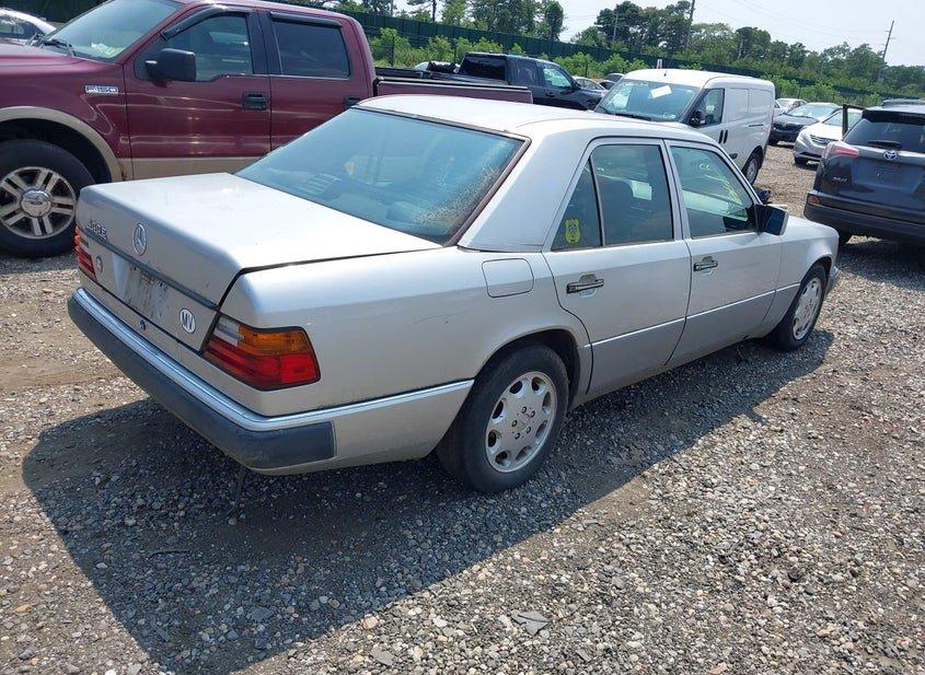 Mercedes-Benz 400