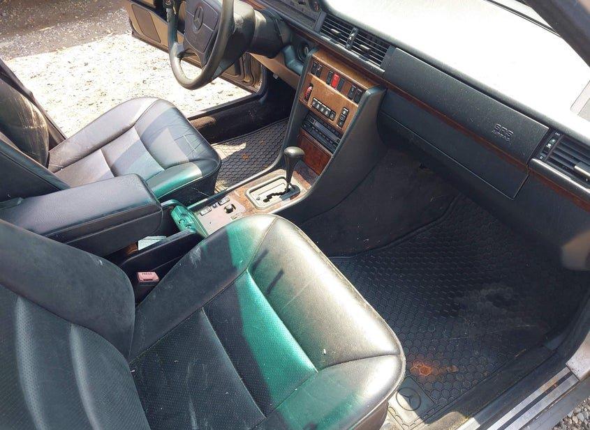 Mercedes-Benz 400