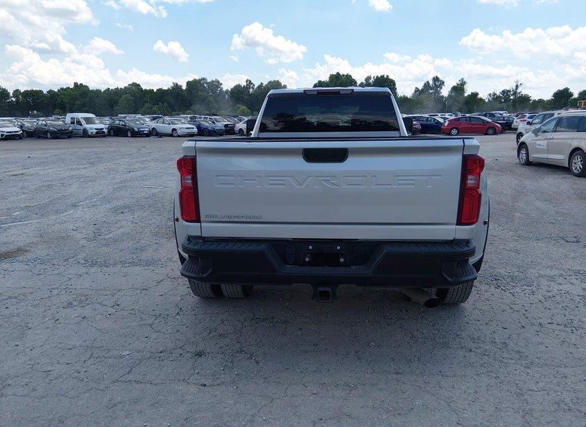 Chevrolet Silverado 3500Hd