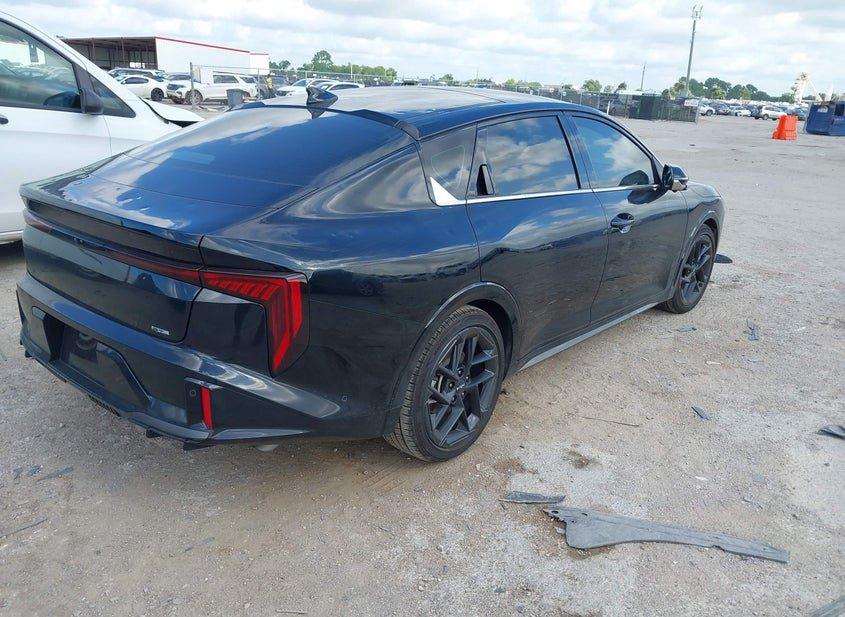 Kia K4