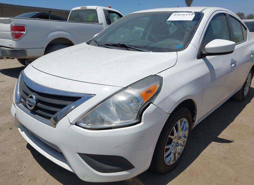 Nissan Versa