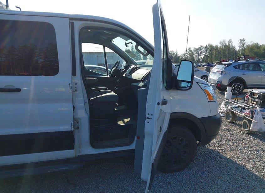 Ford Transit-250