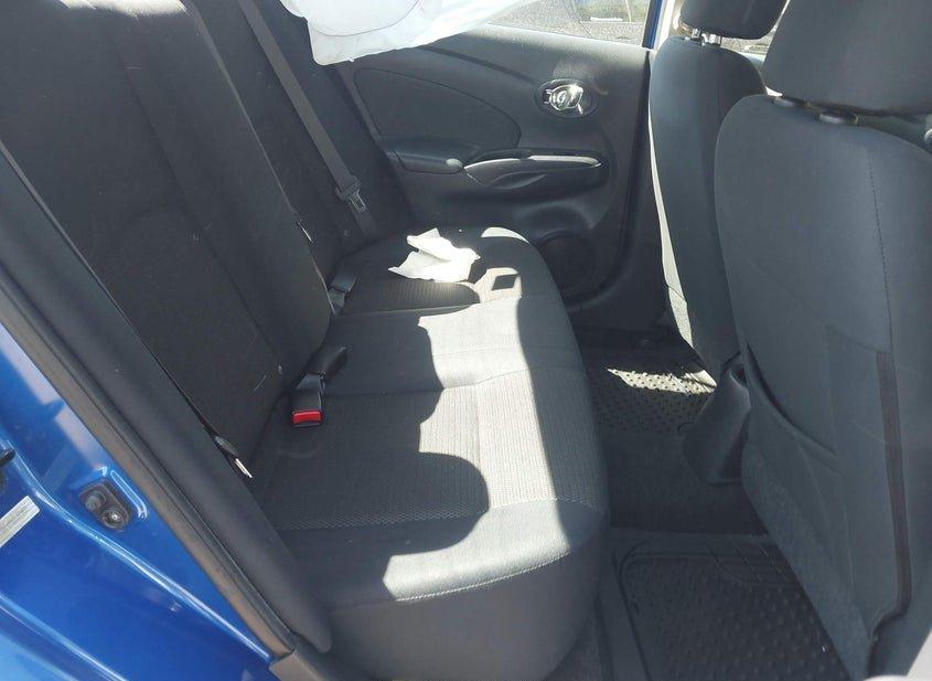 Nissan Versa