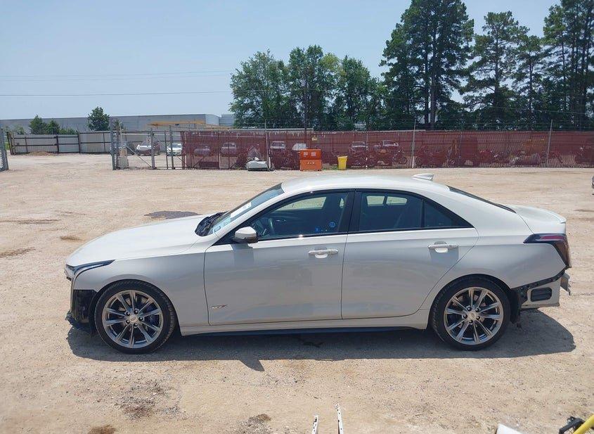 Cadillac Ct4-V