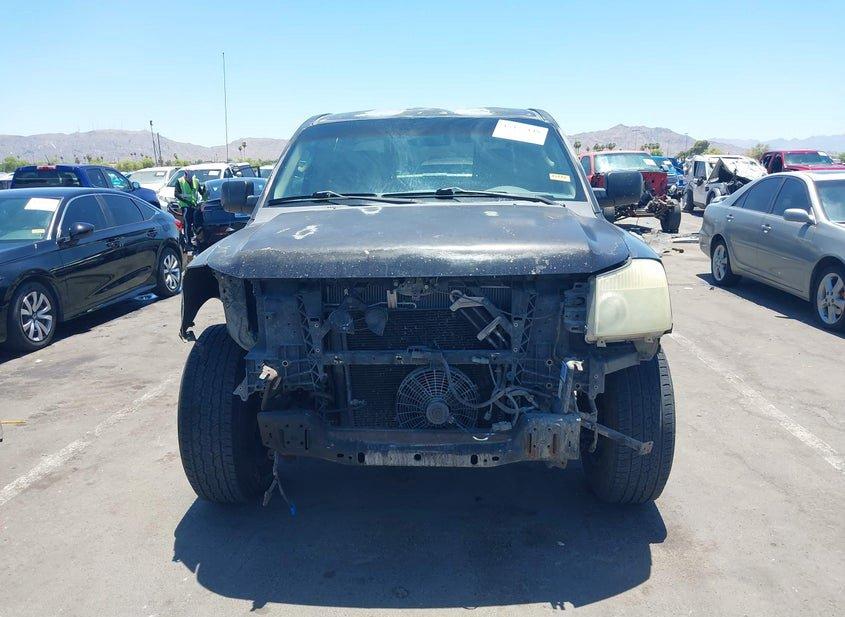 Nissan Titan