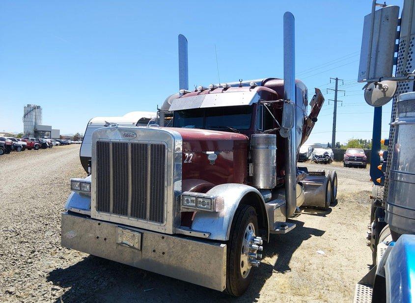 Peterbilt 379