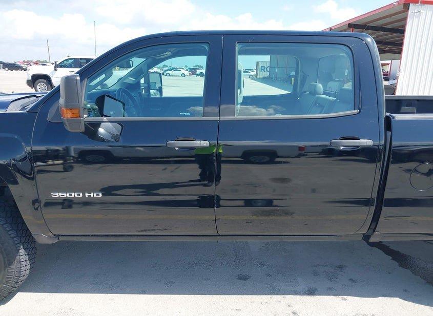 Chevrolet Silverado 3500Hd