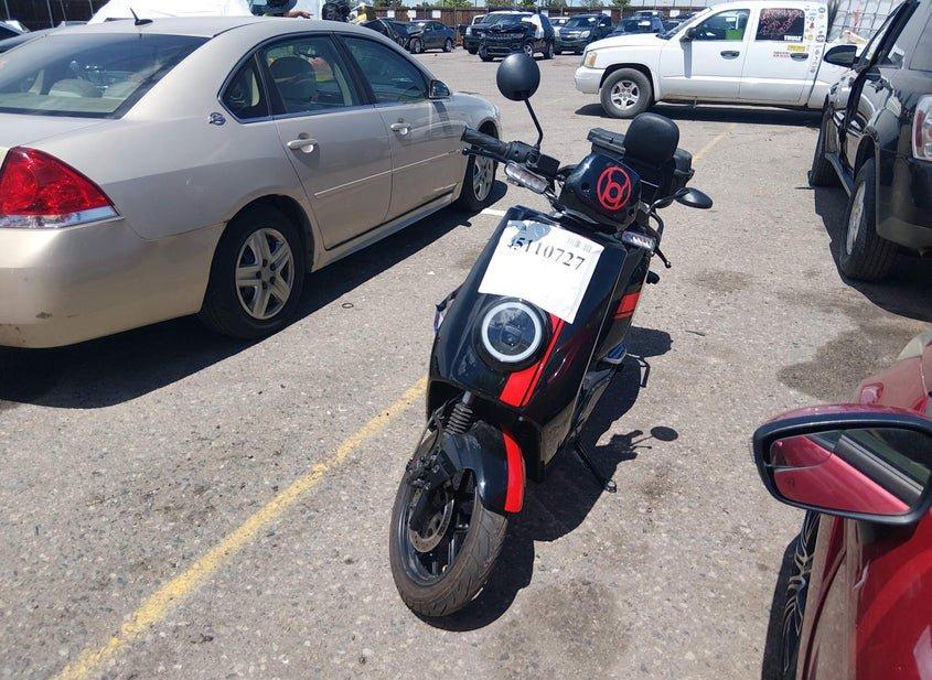 Niu Mqi