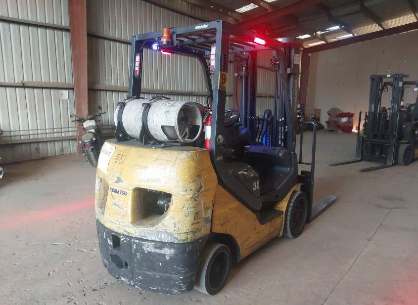 Komatsu *Rb - Fg30Sht-16