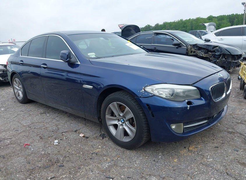 BMW 528I