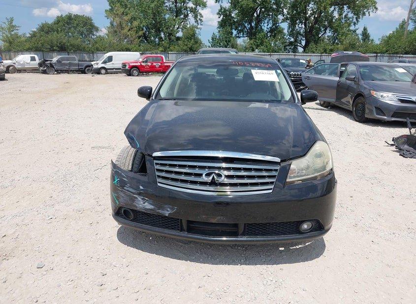 Infiniti M35