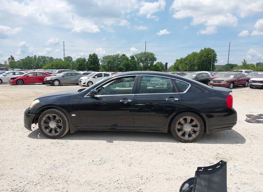 Infiniti M35