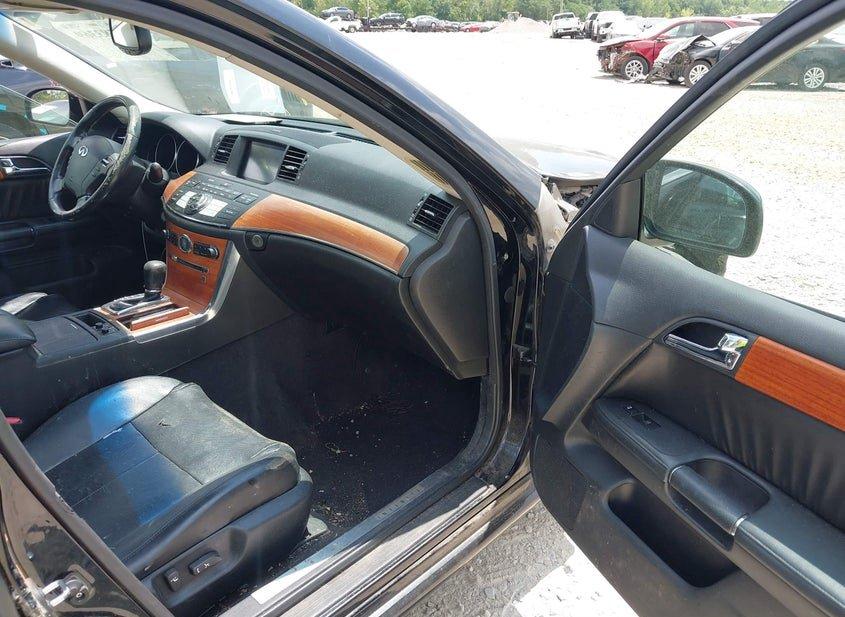 Infiniti M35