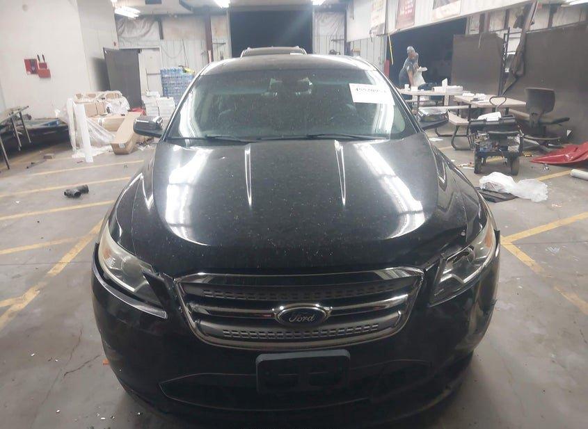 Ford Taurus