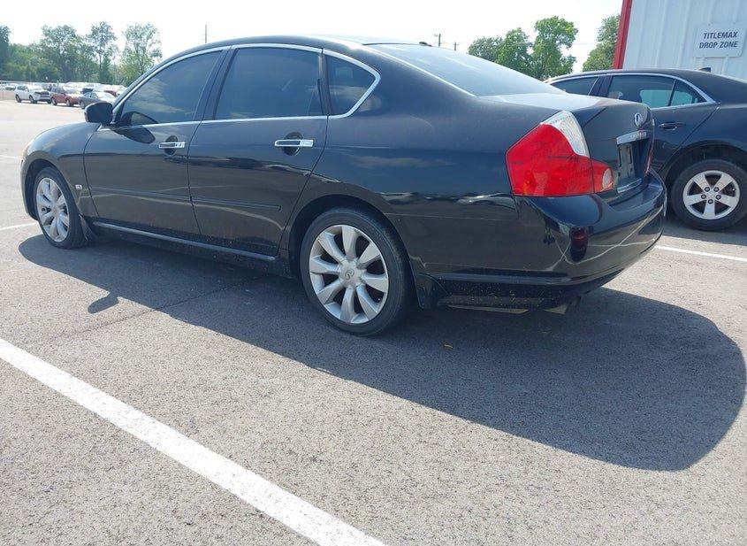 Infiniti M35
