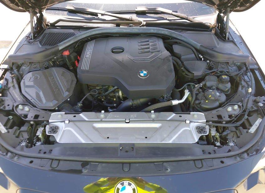 BMW 230