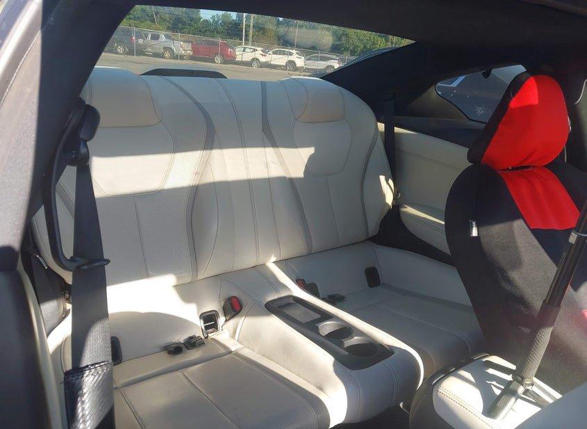 Infiniti Q60