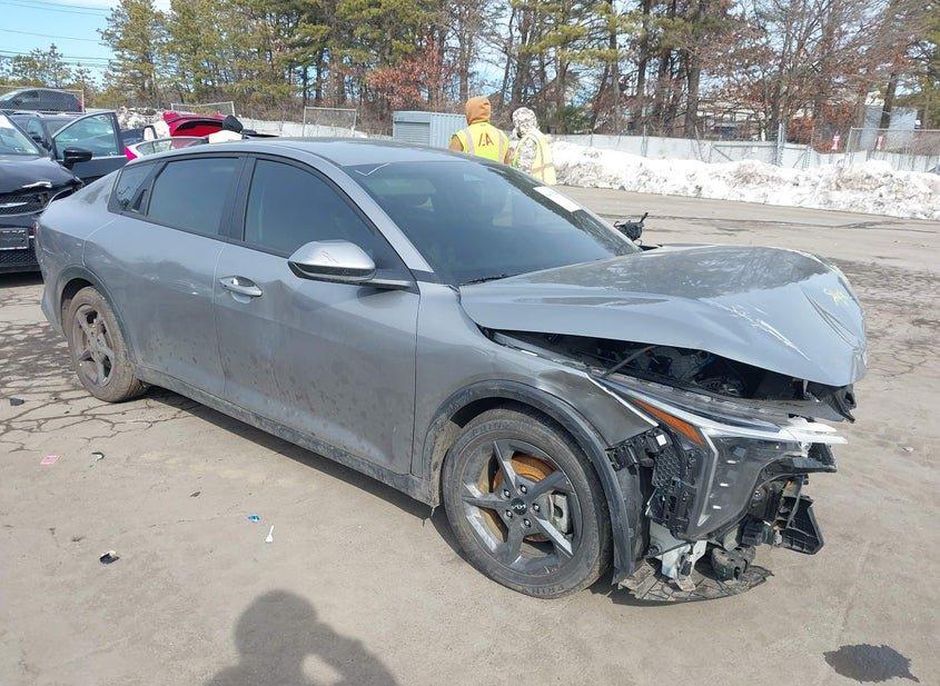 Kia K4