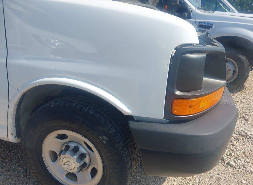 Chevrolet Express 3500