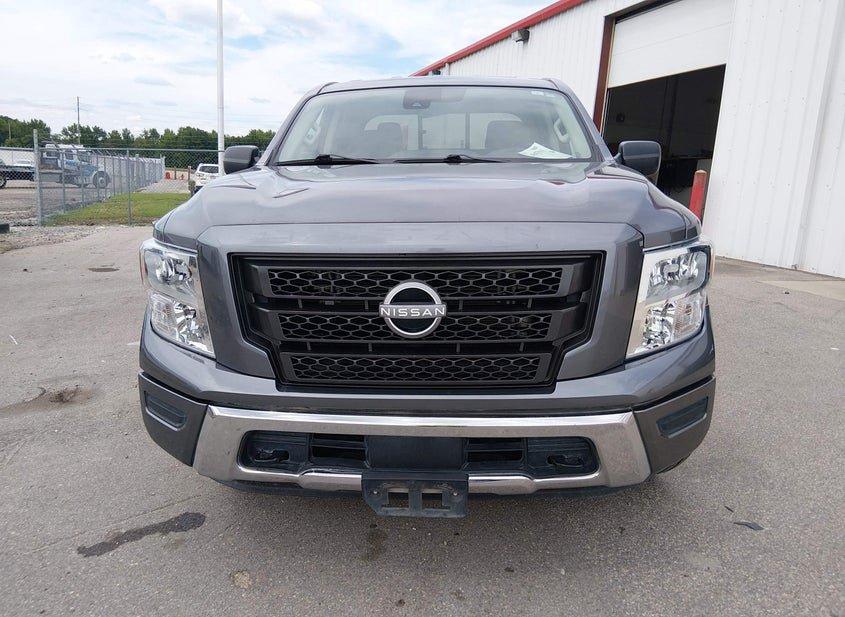Nissan Titan