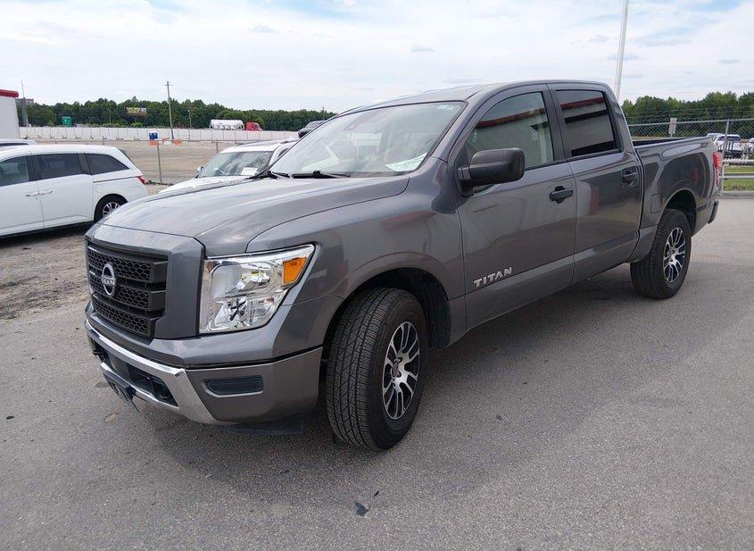 Nissan Titan
