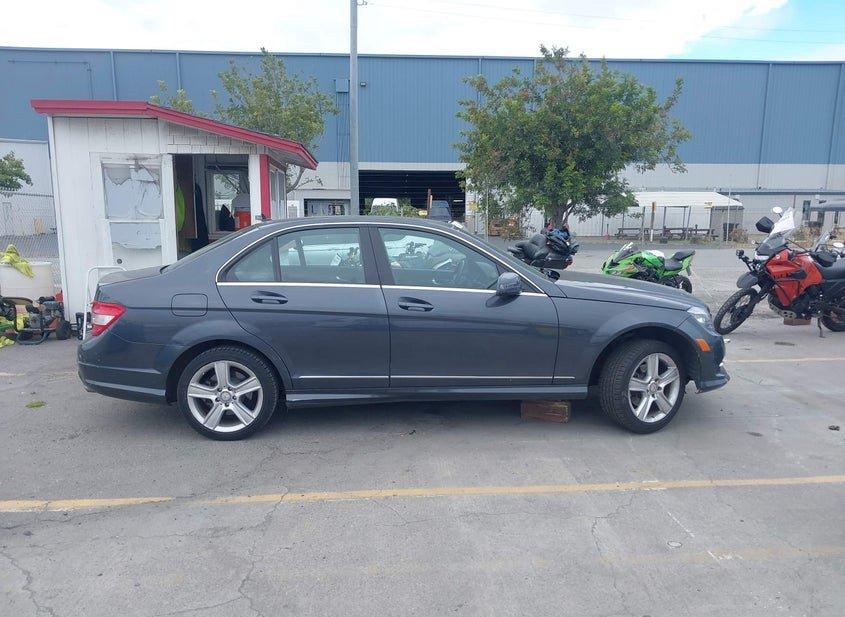 Mercedes-Benz C 300
